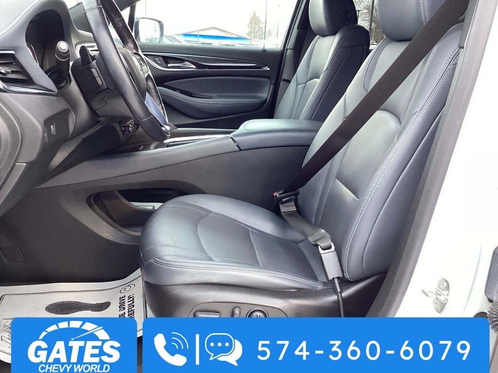 Used 2023 Buick Enclave Essence w/ Experience Buick Package image 15