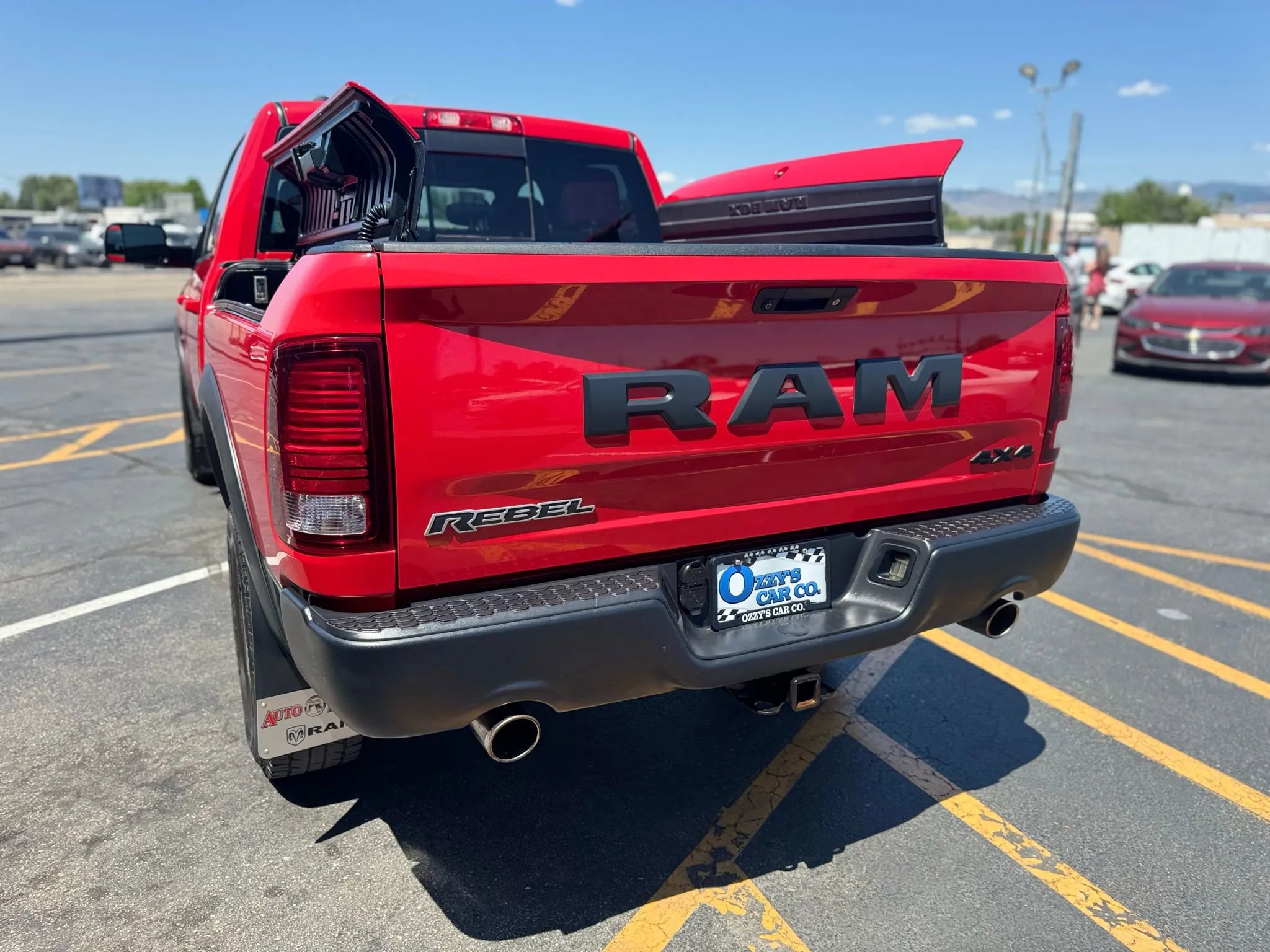 Used 2016 RAM 1500 Rebel w/ Luxury Group image 9