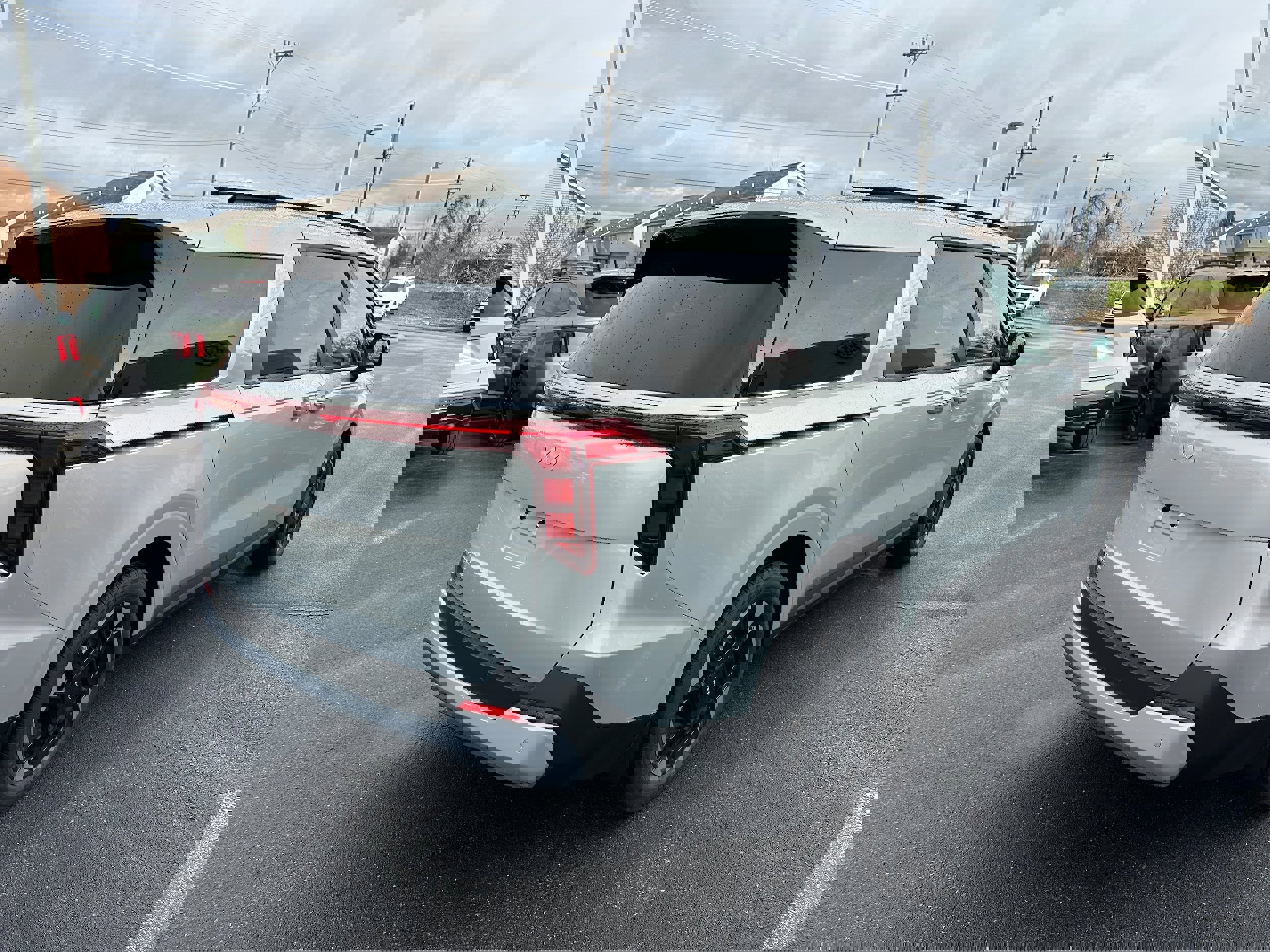 New 2026 Kia Carnival EX image 5