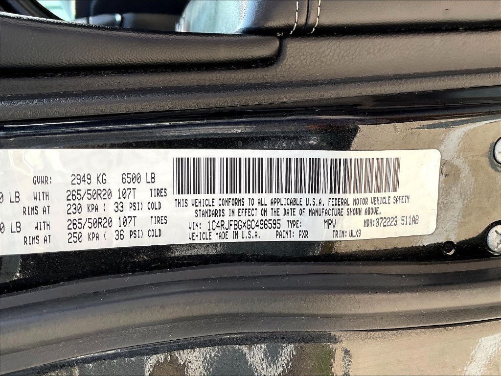 Used 2016 Jeep Grand Cherokee Limited AWD/4WD image 19