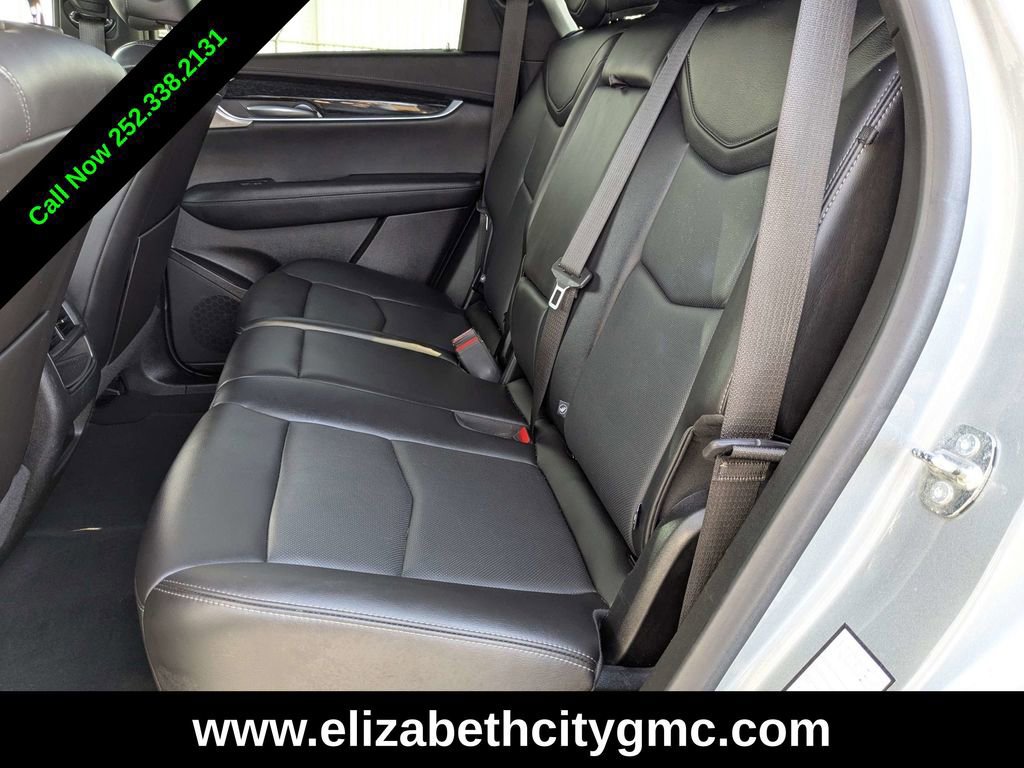 Used 2023 Cadillac XT5 Premium Luxury image 16