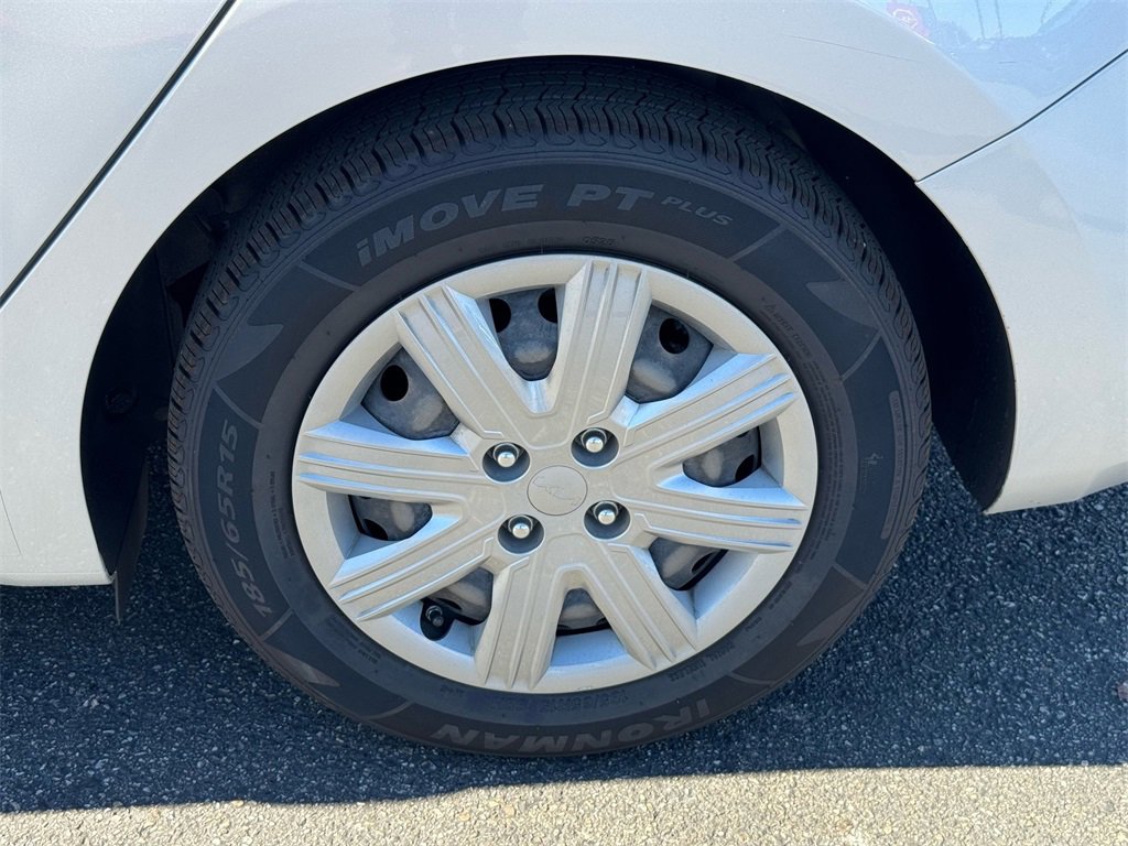 Used 2022 Kia Rio S image 9