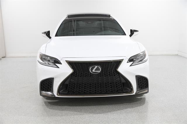 Used 2018 Lexus LS 500 F Sport w/ Accessory Package (Z2) image 2