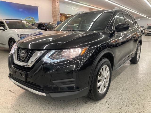 Used 2020 Nissan Rogue SV AWD/4WD image 1