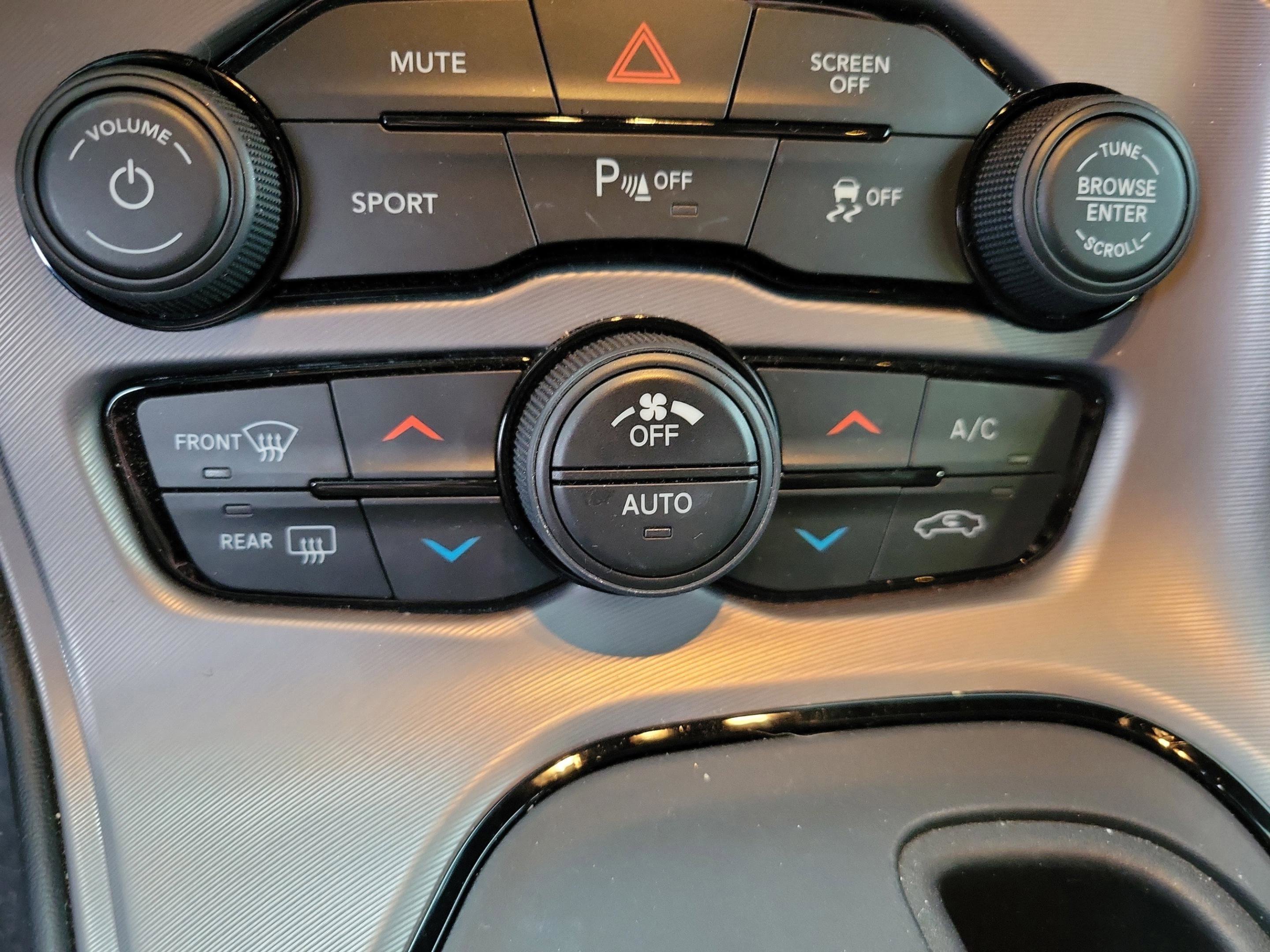 Used 2023 Dodge Challenger GT image 22