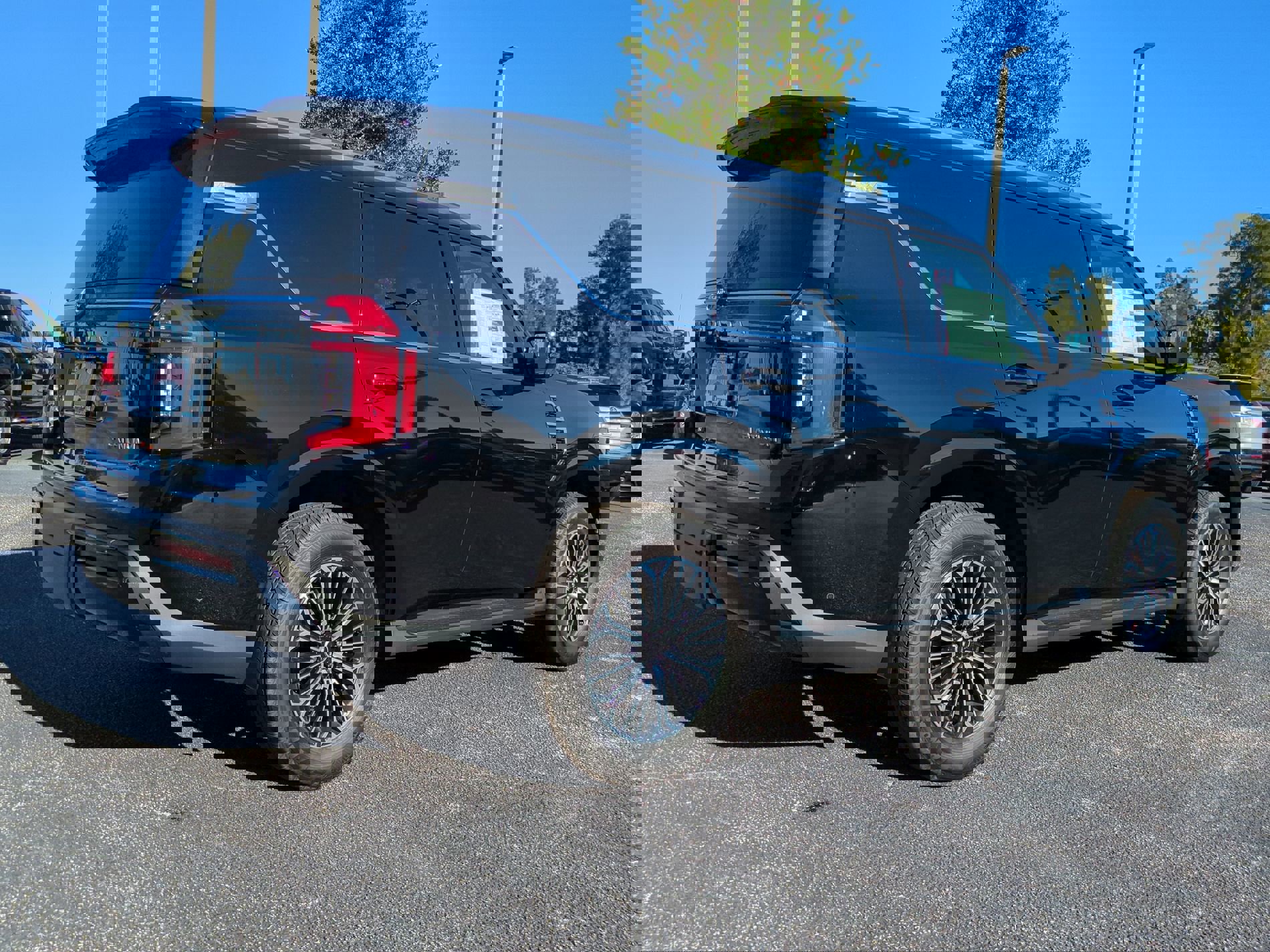 New 2026 Nissan Armada Platinum image 4