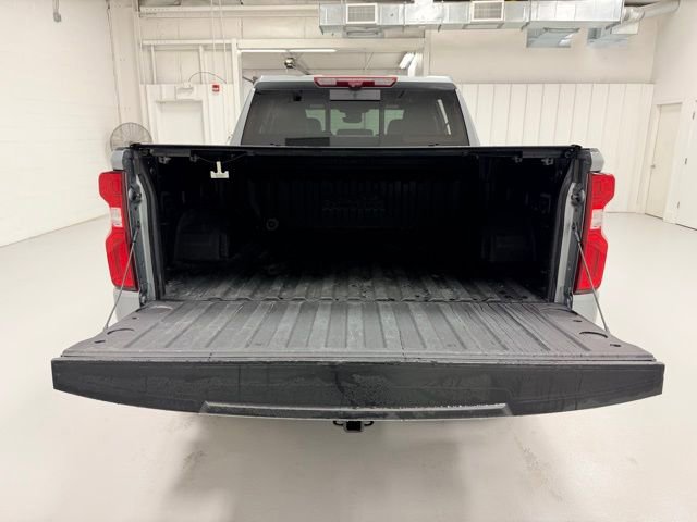Certified 2024 Chevrolet Silverado 1500 High Country w/ Technology Package AWD/4WD image 28