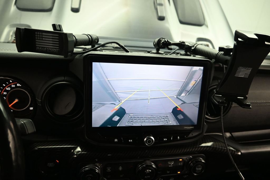 Used 2020 Jeep Gladiator Overland AWD/4WD image 25