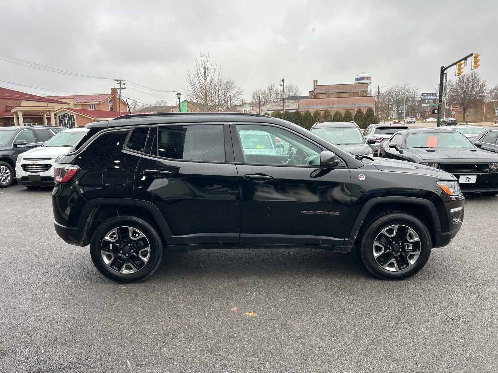 Used 2017 Jeep Compass Trailhawk w/ Leather Interior Group image 6