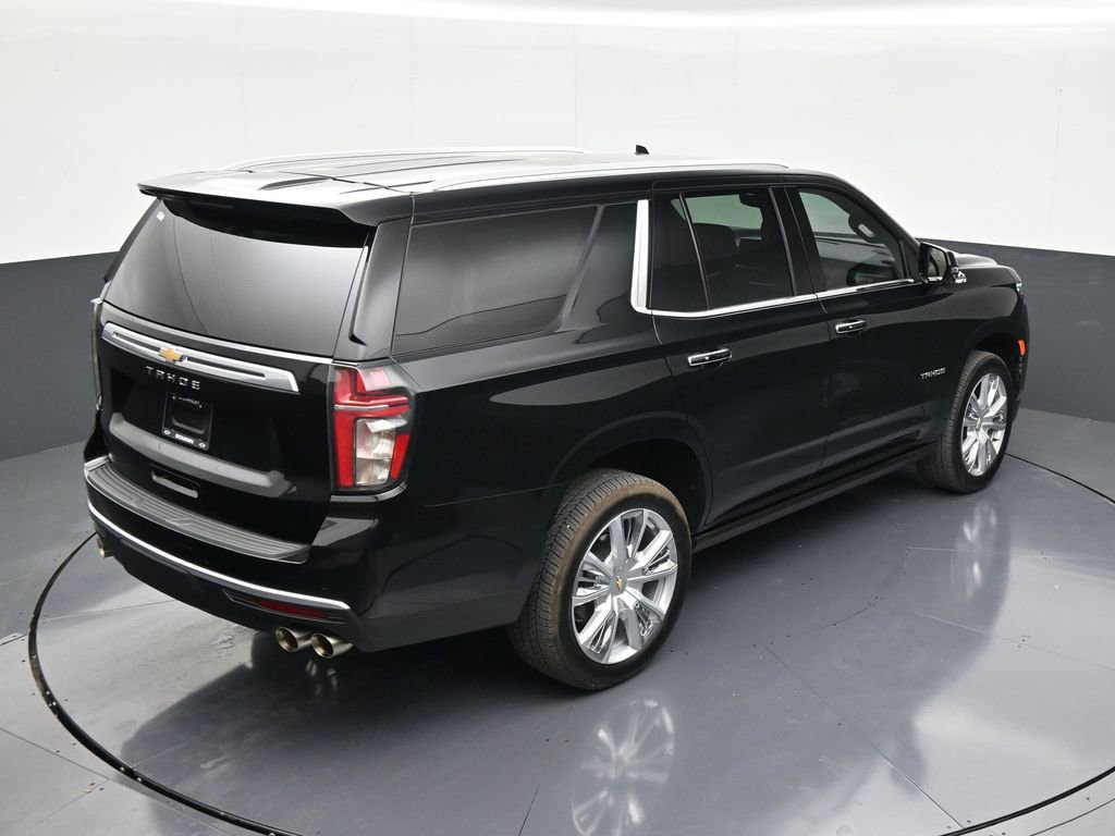 Used 2024 Chevrolet Tahoe High Country w/ Premium Package AWD/4WD image 16