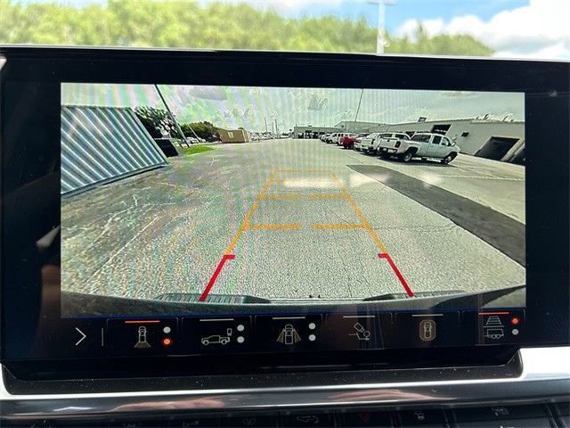 New 2025 Chevrolet Silverado 1500 LT w/ Safety Package image 27