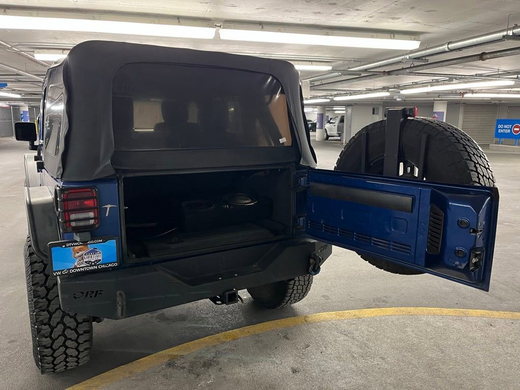 Used 2009 Jeep Wrangler Unlimited X RWD image 25