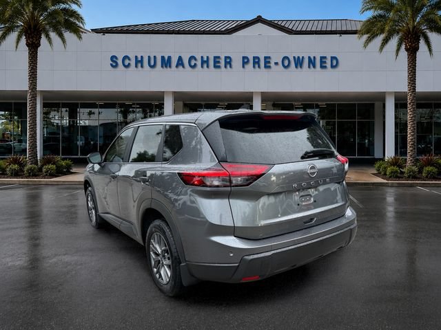 Used 2025 Nissan Rogue S FWD image 5