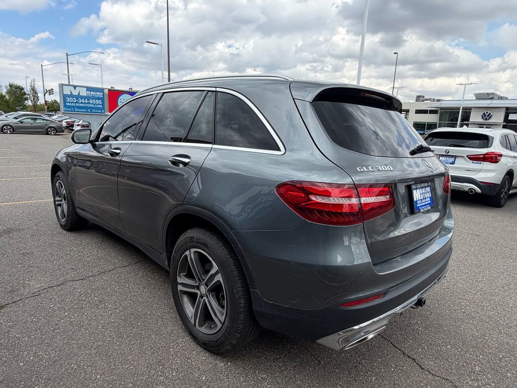 Used 2016 Mercedes-Benz GLC 300 4MATIC image 4