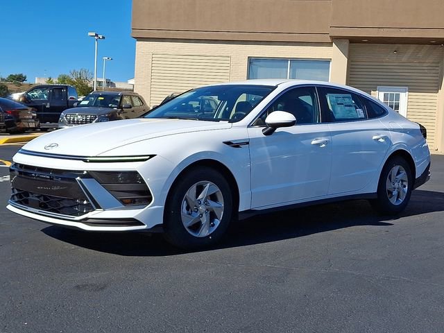 New 2026 Hyundai Sonata SE image 2
