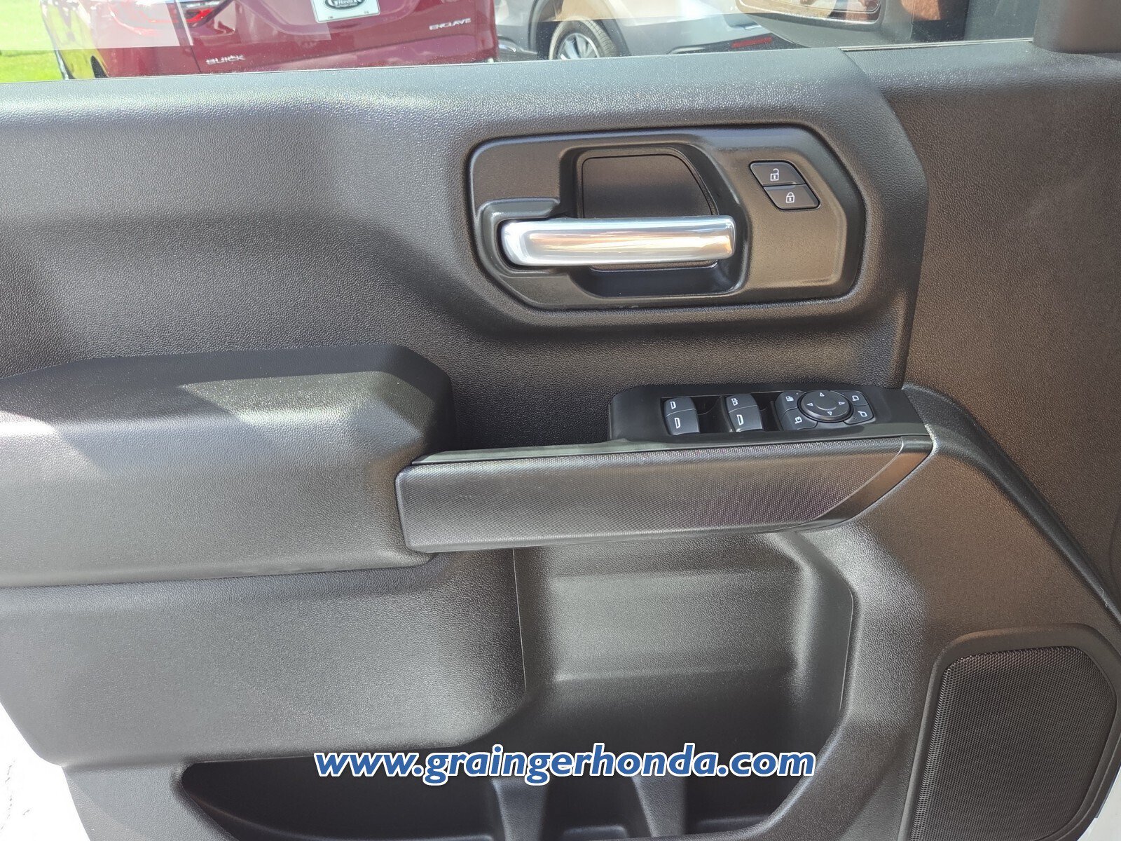Used 2024 Chevrolet Silverado 2500 Custom w/ Custom Value Package RWD image 22
