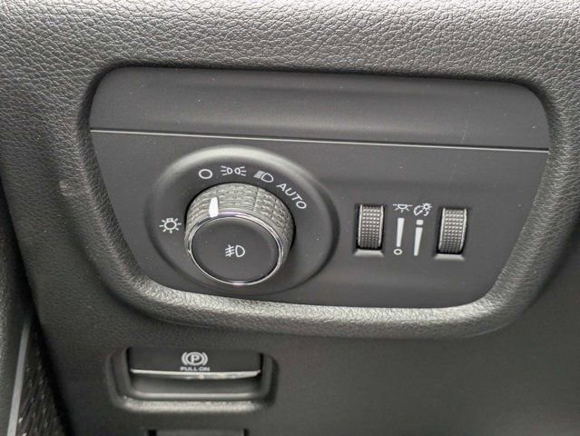New 2026 Jeep Grand Cherokee Limited AWD/4WD image 25