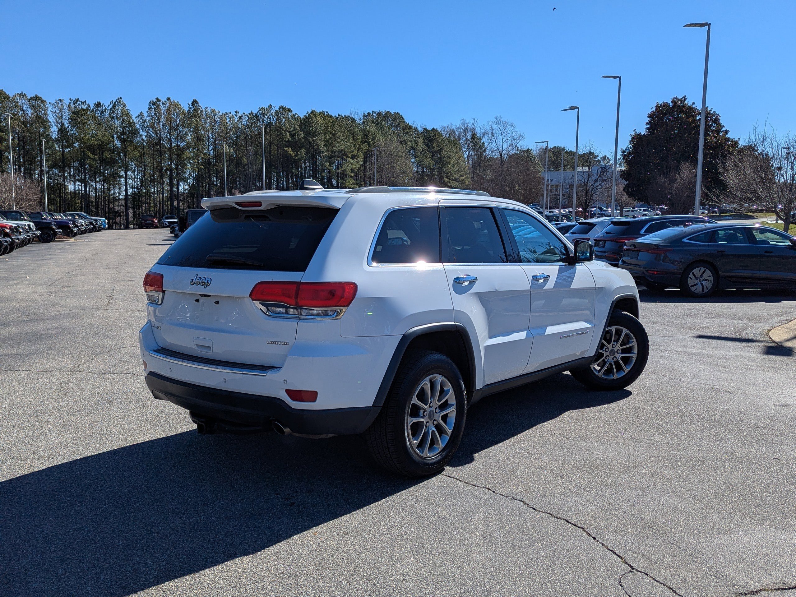 Used 2015 Jeep Grand Cherokee Limited image 5