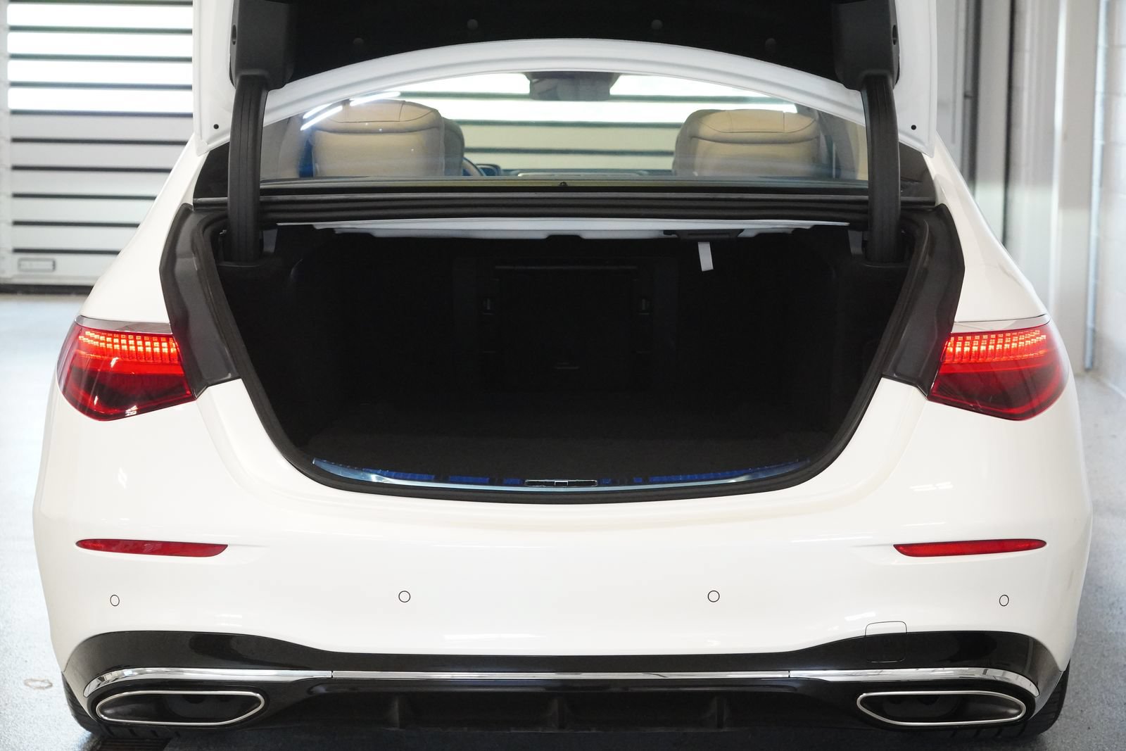 Certified 2023 Mercedes-Benz S 580e 4MATIC Sedan image 29