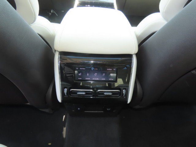 Certified 2023 Lincoln Aviator Black Label w/ Class IV Trailer Tow Package AWD/4WD image 21