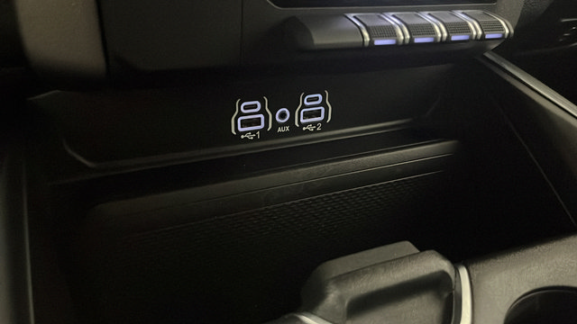 Used 2025 RAM 1500 Big Horn AWD/4WD image 29