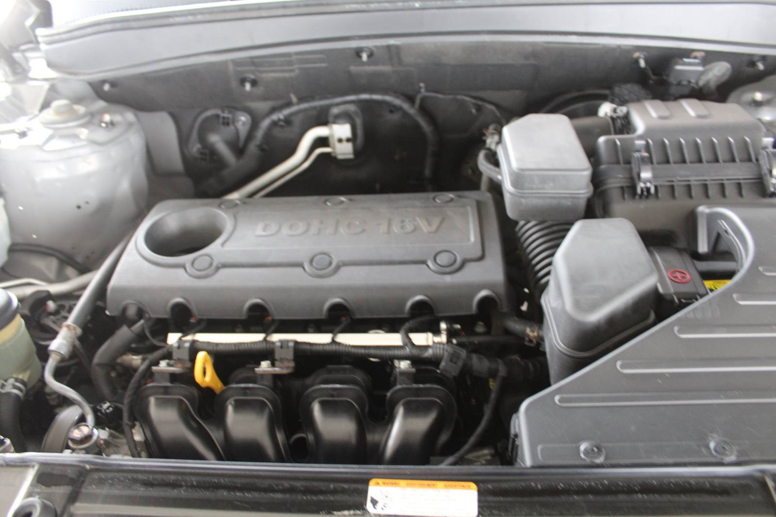 Used 2012 Hyundai Santa Fe GLS AWD/4WD image 19