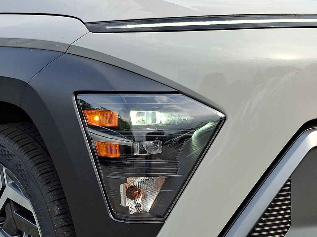 New 2026 Hyundai Kona SEL Premium FWD image 6