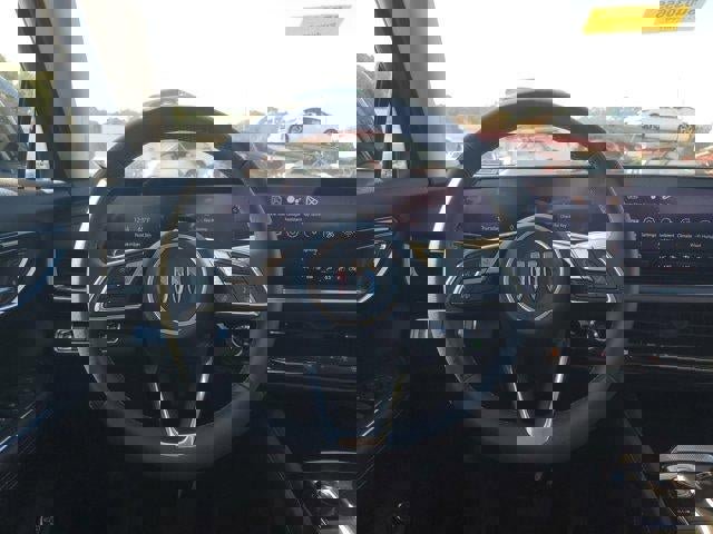 New 2025 Buick Envision Preferred image 14