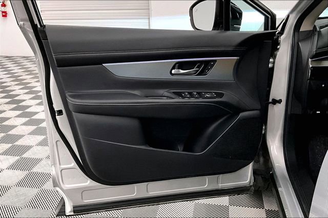 Used 2025 Nissan Murano SL image 21