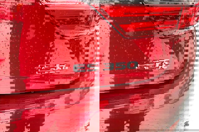 Used 2016 Lexus ES 350 w/ Luxury Package w/Wood Trim image 7