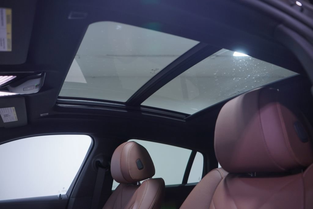 New 2026 BMW X6 xDrive40i w/ Premium Package AWD/4WD image 8