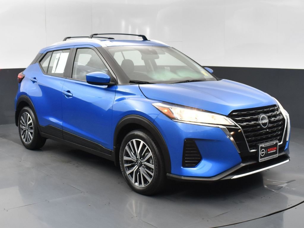 Used 2024 Nissan Kicks SV w/ Exterior Package