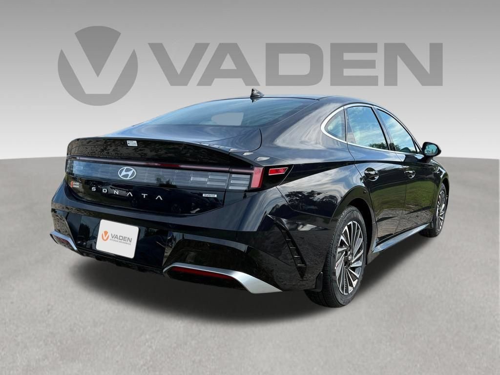 New 2025 Hyundai Sonata SEL FWD image 24