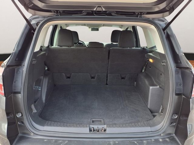 Used 2018 Ford Escape S FWD image 21