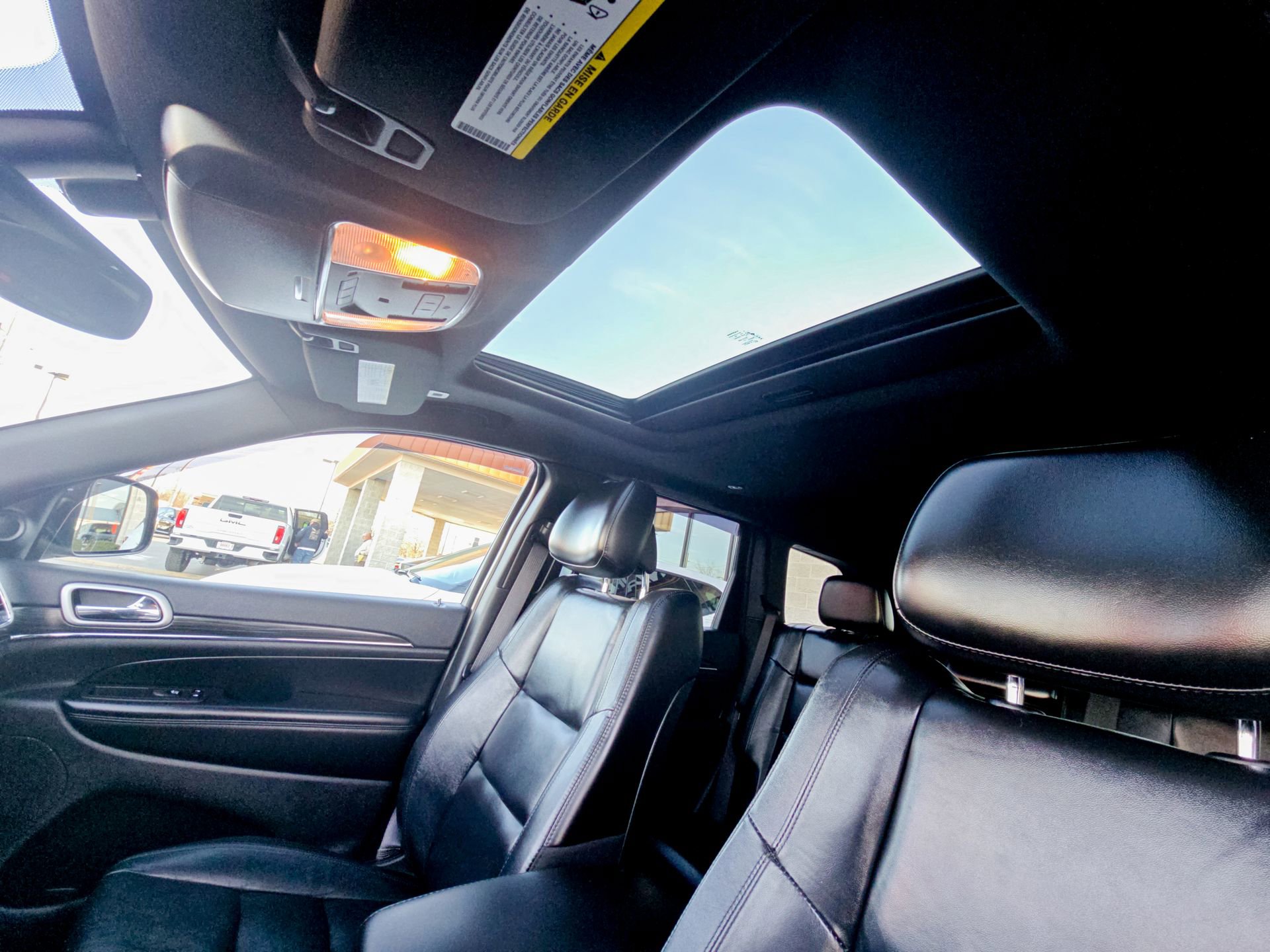 Used 2022 Jeep Grand Cherokee Limited image 25