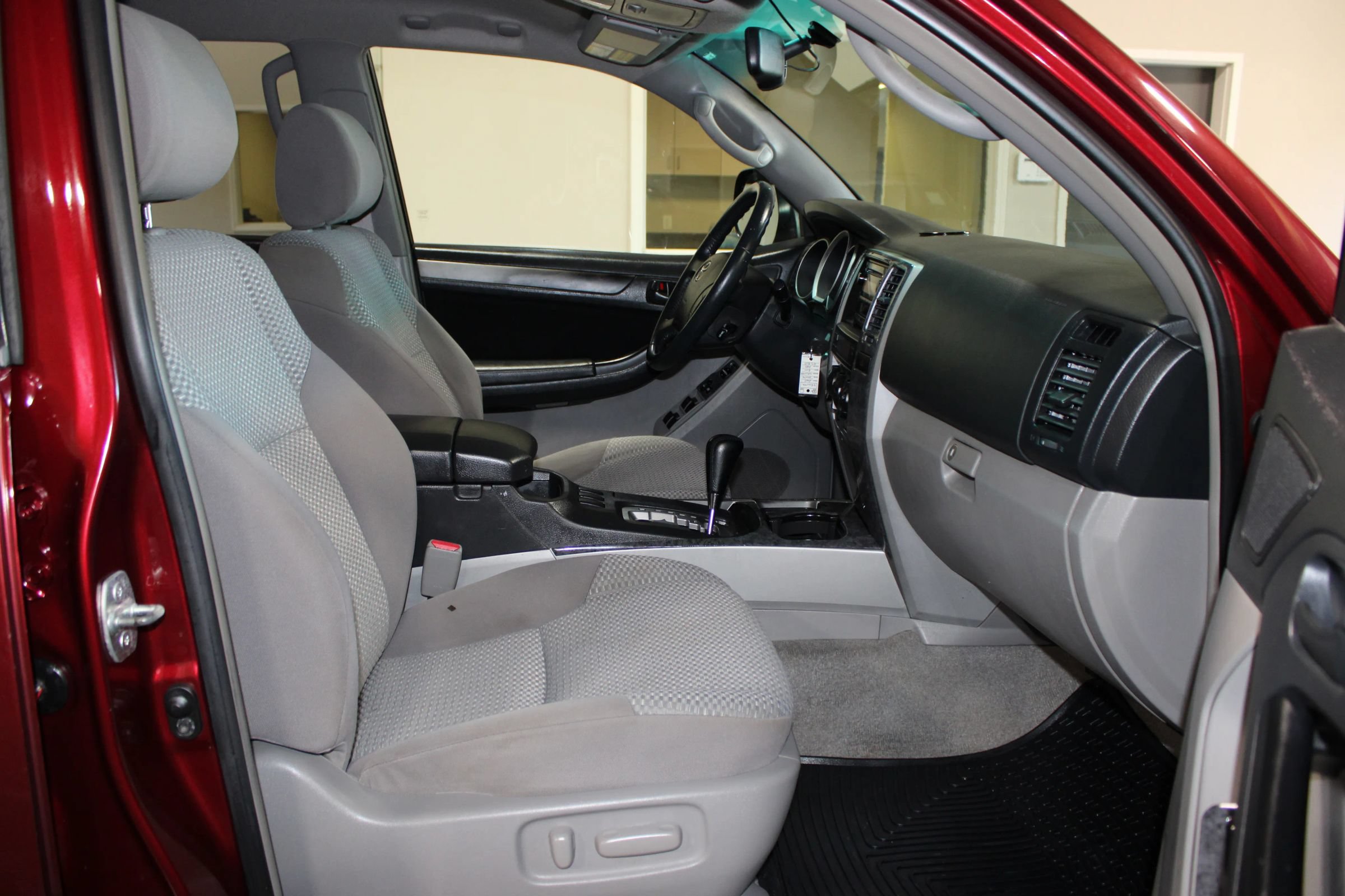 Used 2007 Toyota 4Runner Sport RWD image 23