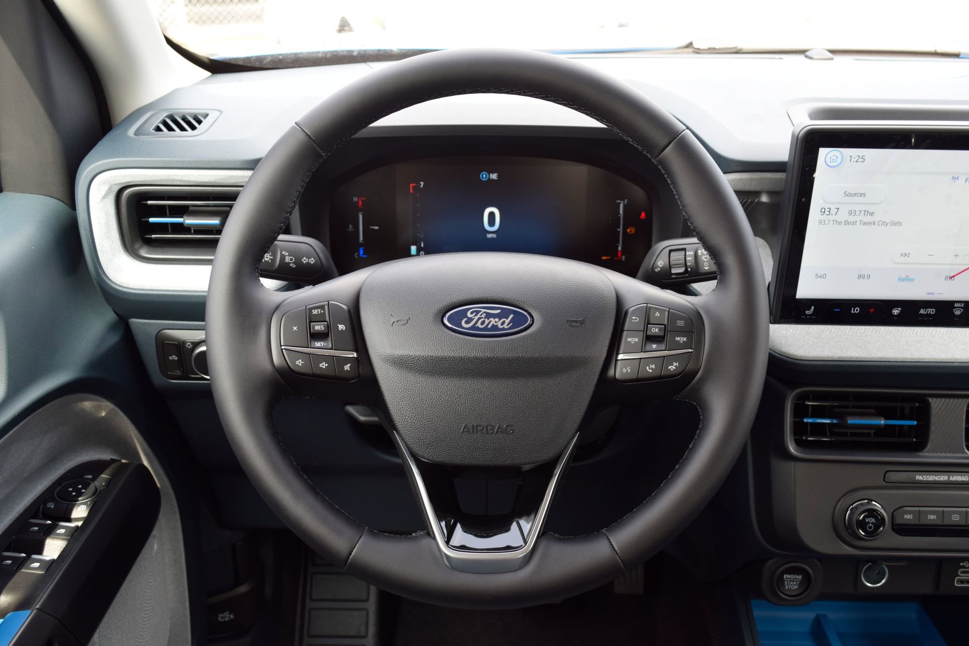 New 2026 Ford Maverick XLT w/ XLT Luxury Package image 8
