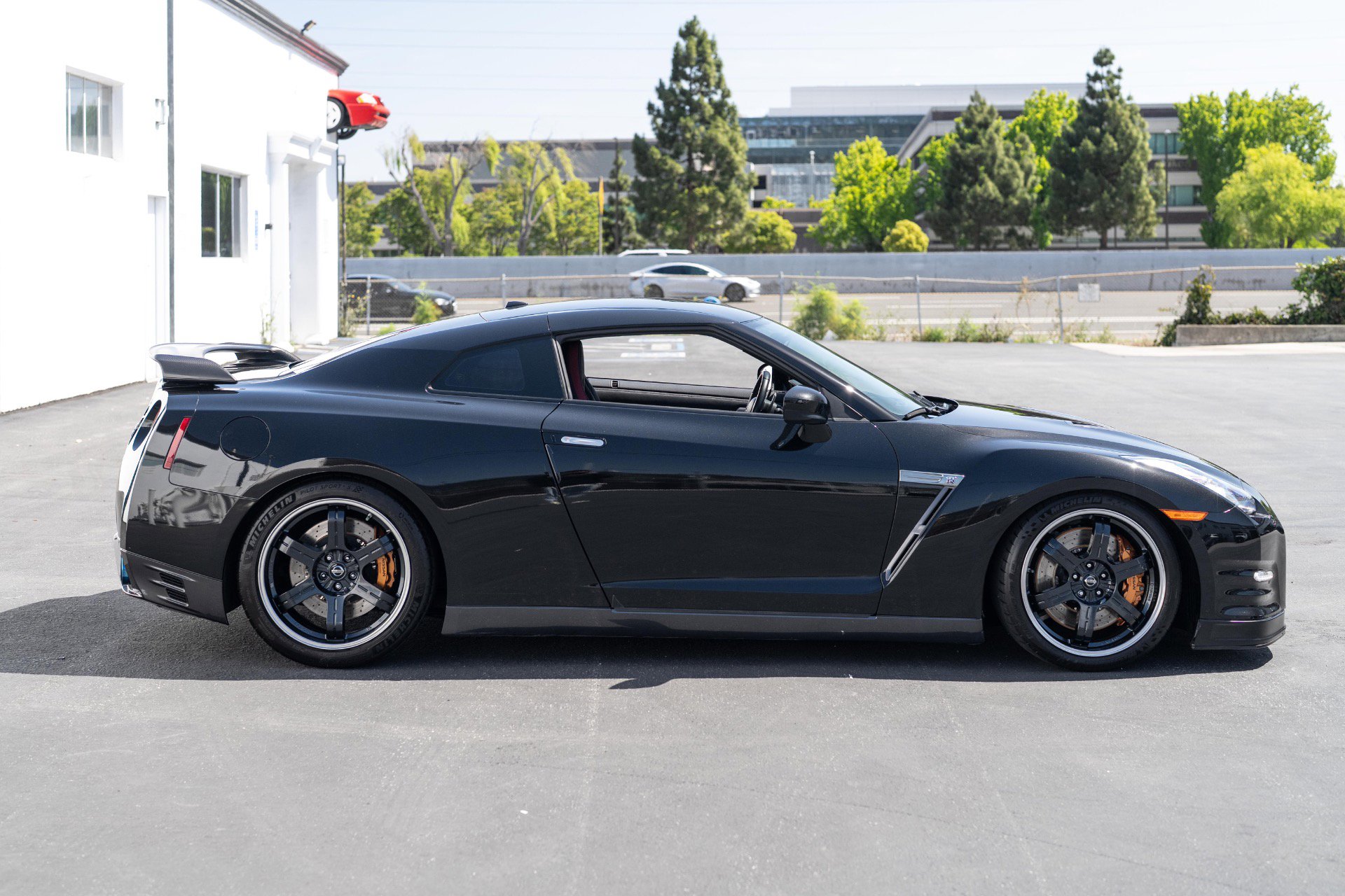 Used 2013 Nissan GT-R Black Edition AWD/4WD image 14