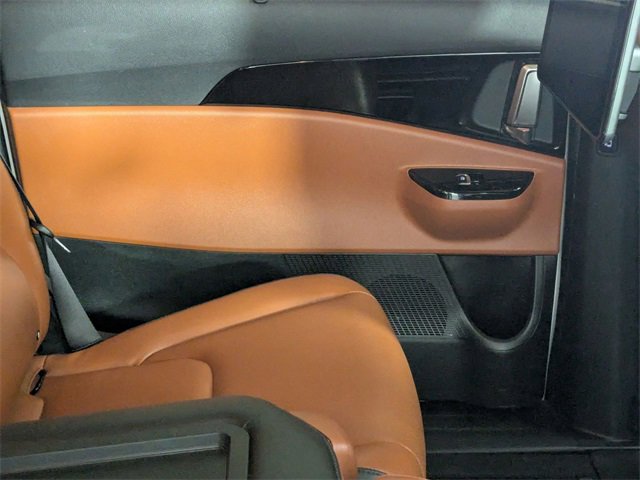 Used 2023 Kia Carnival SX image 36