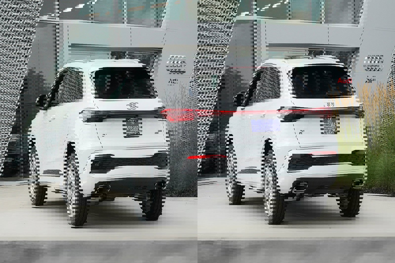 New 2025 Audi Q5 Premium Plus image 4