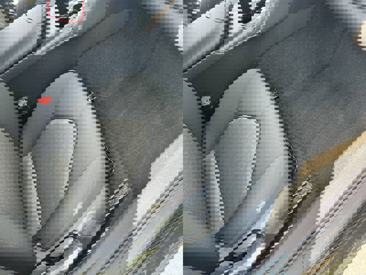 Used 2024 Toyota Camry LE FWD image 34