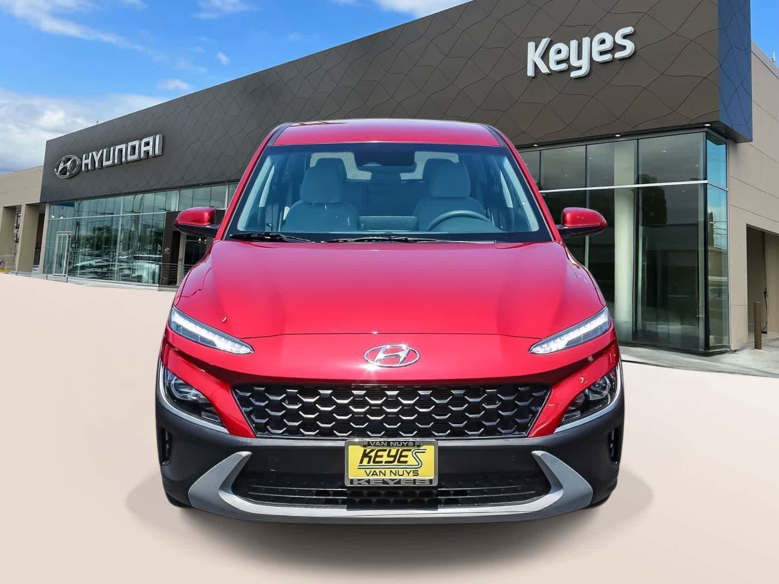 Certified 2023 Hyundai Kona SE AWD/4WD image 2
