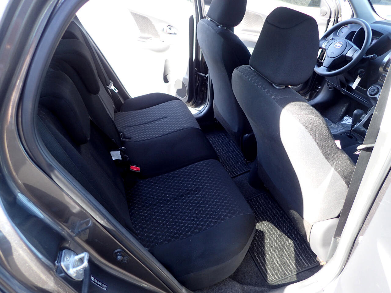 Used 2012 Scion xD image 12