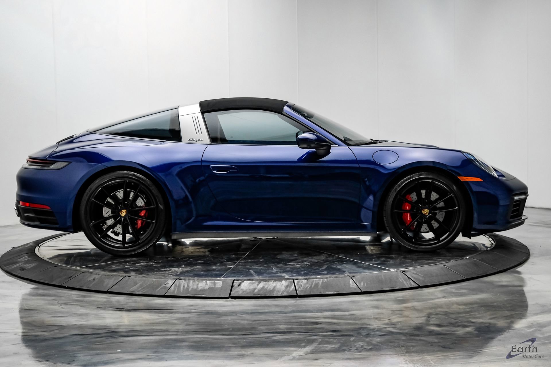 Used 2024 Porsche 911 Targa 4S image 24