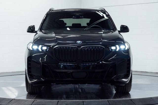 New 2026 BMW X5 xDrive50e w/ Executive Package image 7