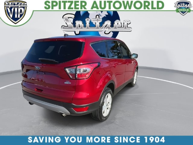 Used 2017 Ford Escape SE w/ SE Cold Weather Package AWD/4WD image 13