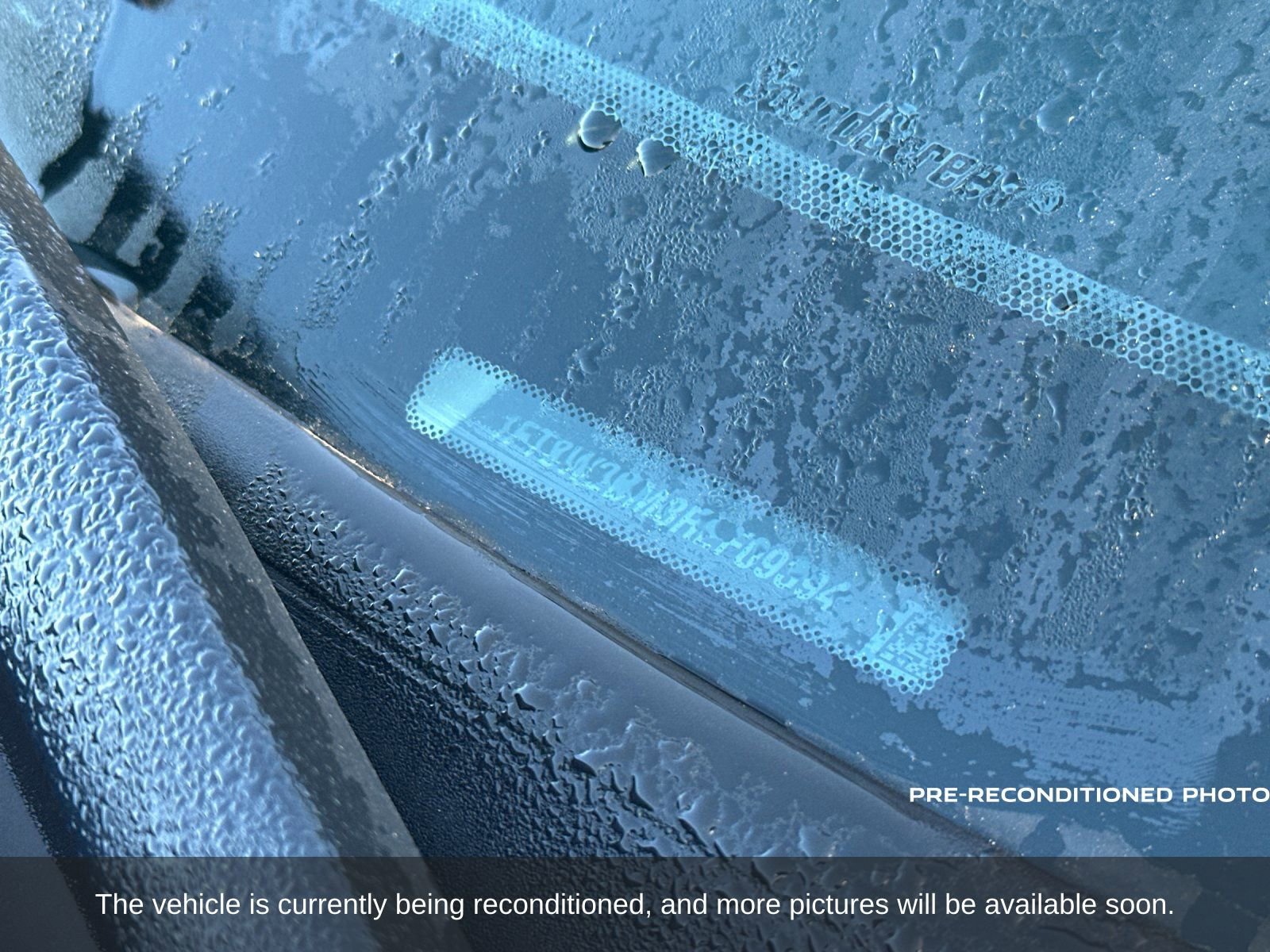 Used 2024 Ford F250 Platinum image 2