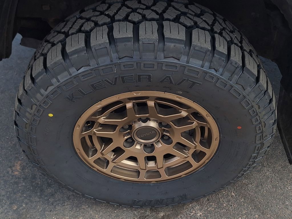 Used 2023 Toyota Tacoma 4x4 Double Cab w/ Trail Edition image 29