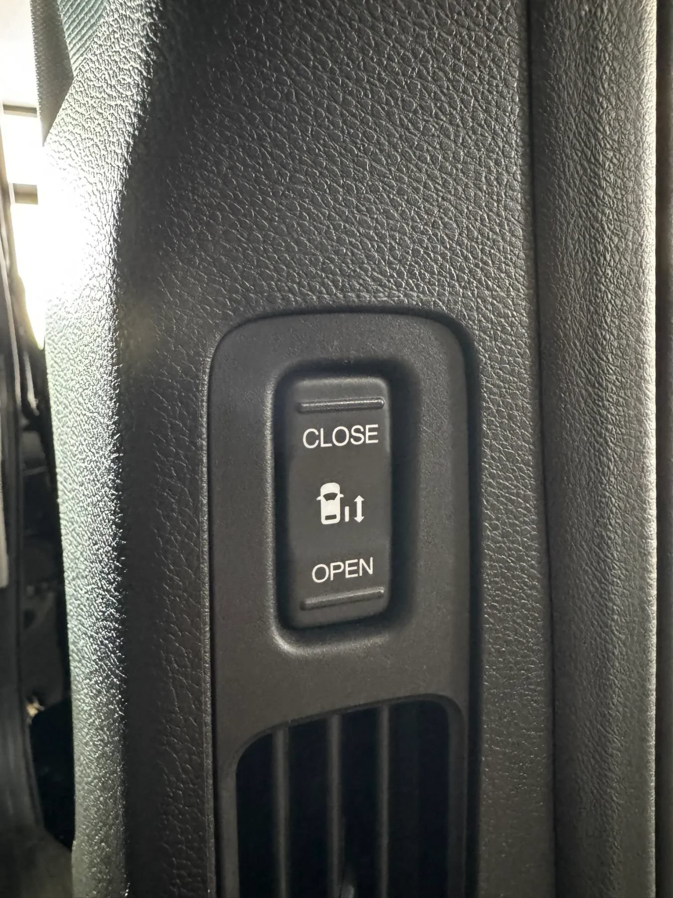 Used 2022 Honda Odyssey Touring image 19