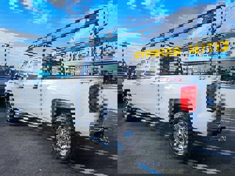 Used 2015 Chevrolet Silverado 3500 W/T image 3